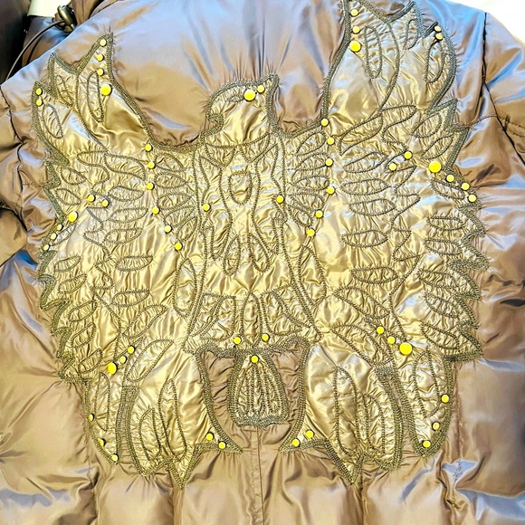 Two Ten Ten Five Vintage …Mint condition! Incredible detail! - Picture 10 of 11